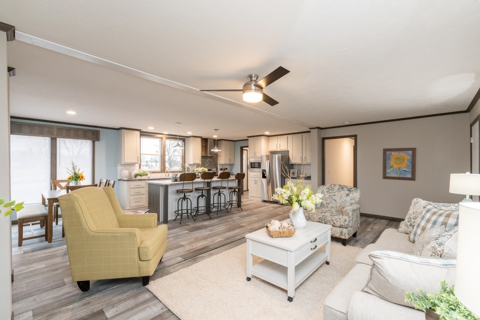 The Shoreview 184032 Manufactured Home from Friendship Homes, a Cavco